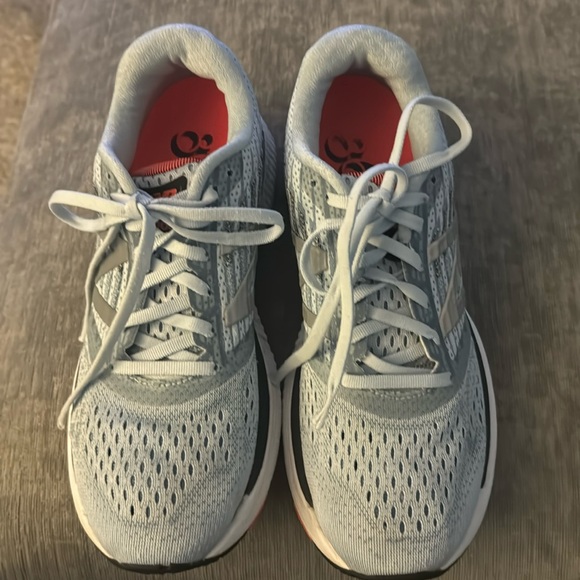 New balance 960 running shoes - Picture 1 of 6